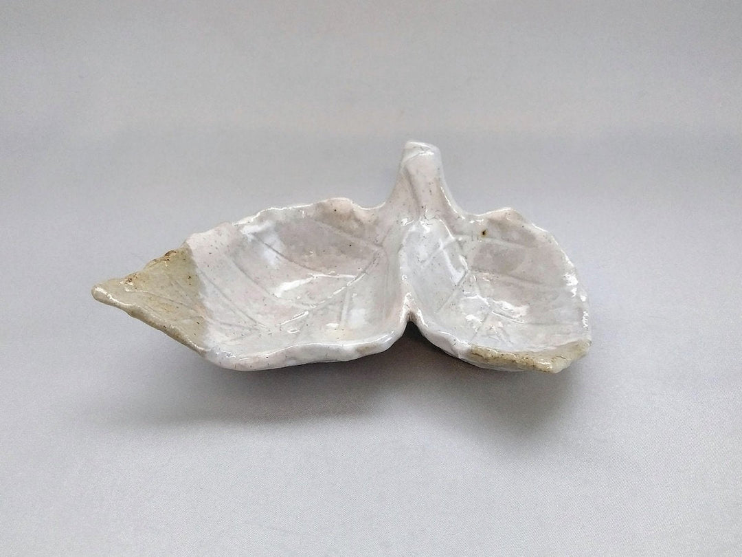 White Slip Futaba Small Bowl - Crafted By Hiroyuki Oguri