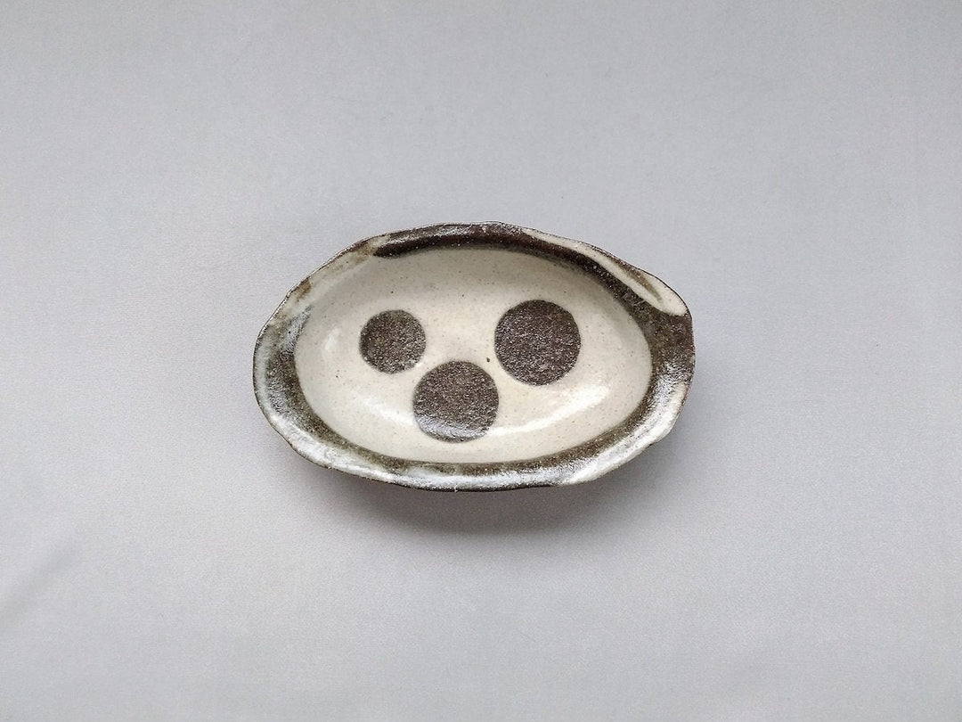 White Polka Dot Oval Small Plate - Crafted By Seisaku Kusaka/Mari