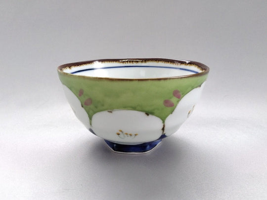 Fukuho Kiln Porcelain: Depth and Pattern