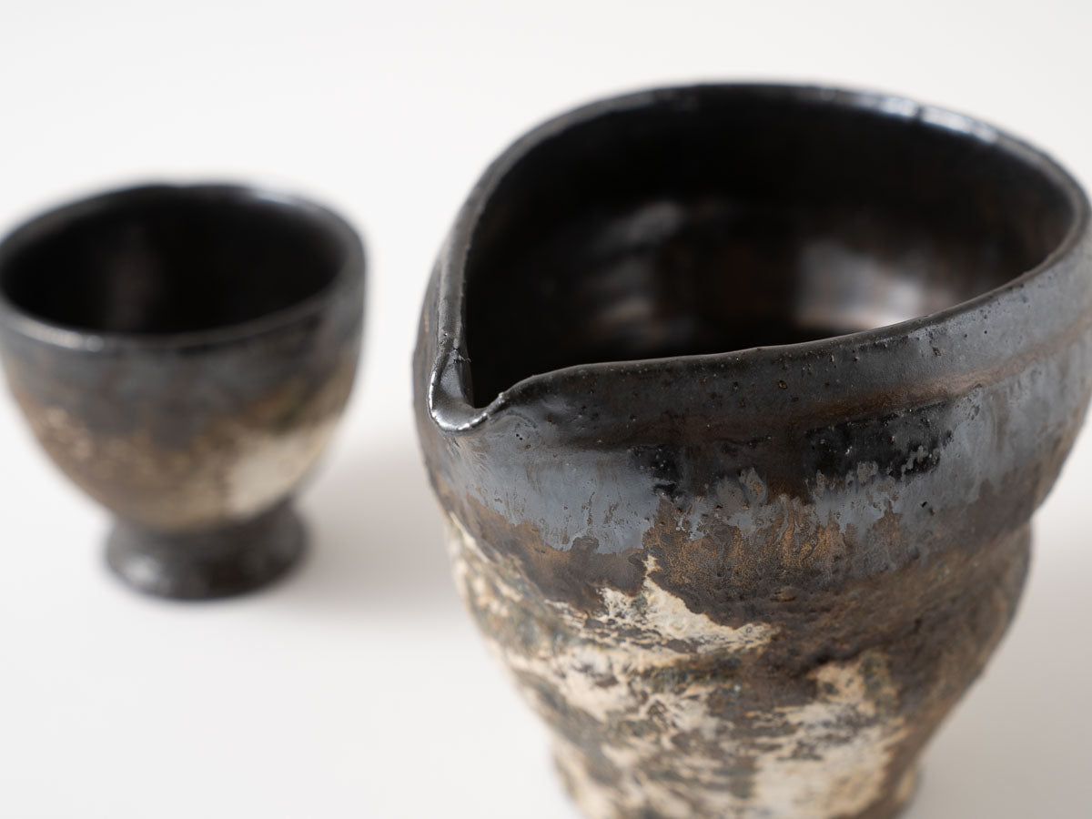 Earth Toned Katakuchi Sake Pourer Crafted By Yuichi Hirai