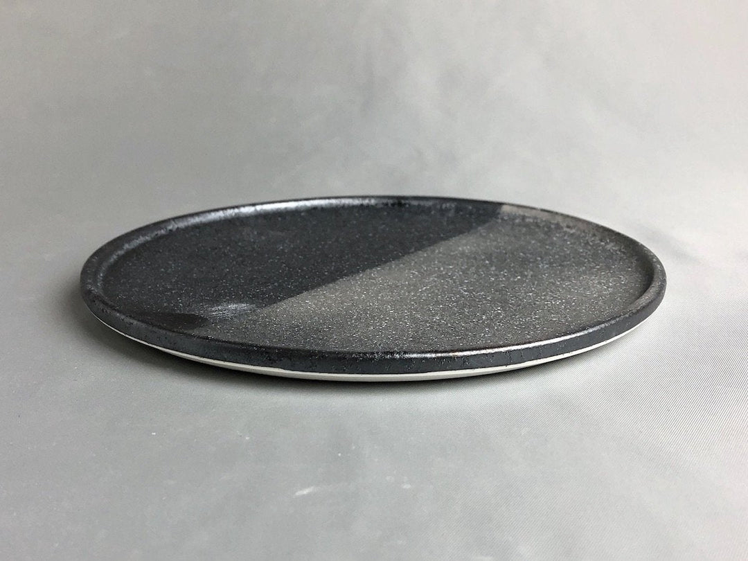 Crystal half Silver lacqueRed 18cm Round Plate with Edges - Crafted By Toetsu Kiln