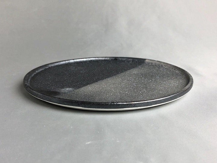 Crystal half Silver lacqueRed 18cm Round Plate with Edges - Crafted By Toetsu Kiln