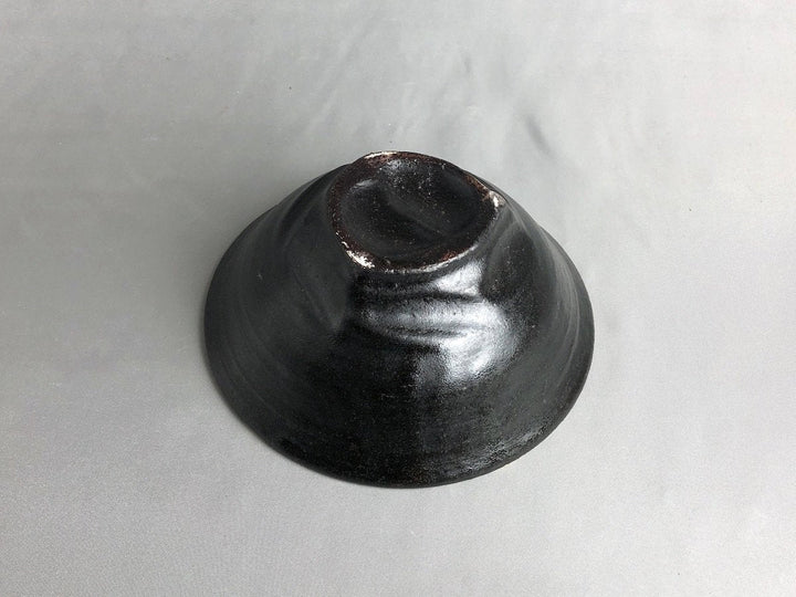 Black Glazed line-engraved dot 5-Sun Pot - Crafted By Kazuhito Yamamoto
