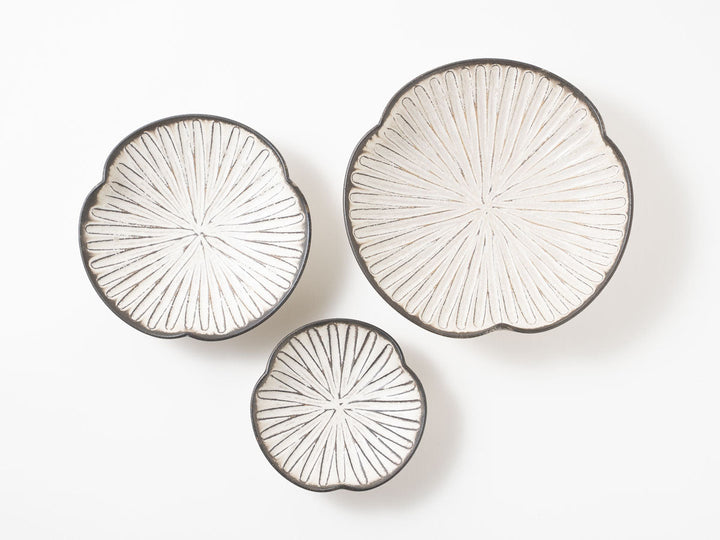 Lobed Plate, 3-Sun — Hand-Glazed Japanese Pottery by Masanori Yamamoto