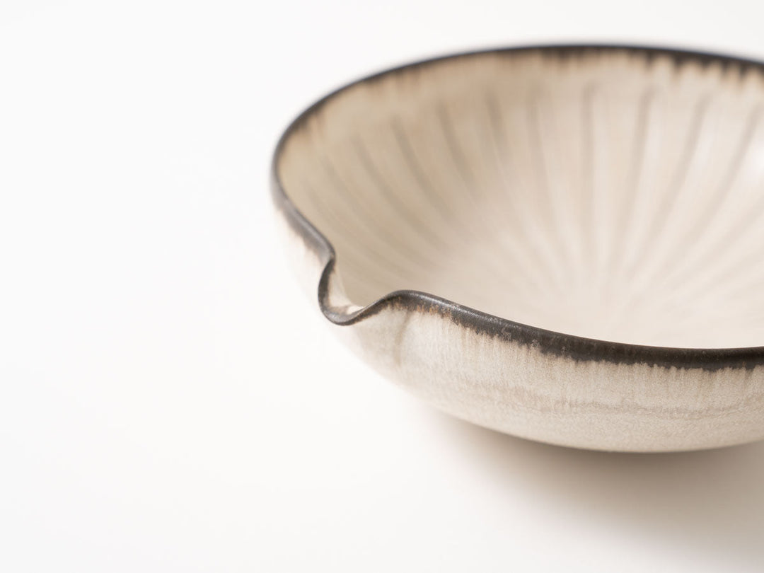 Katakuchi Bowl (Large) - Crafted By Masanori Yamamoto