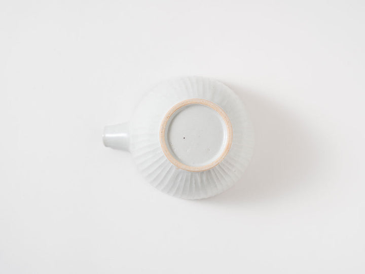 Wood-Fired White Porcelain Ribbed Katakuchi - Crafted By Hitoshi Kato