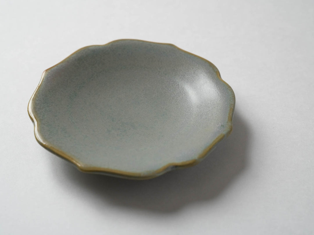Light Rikyu Bellflower 4.5-Sun Plate - Crafted By Toetsu Kiln