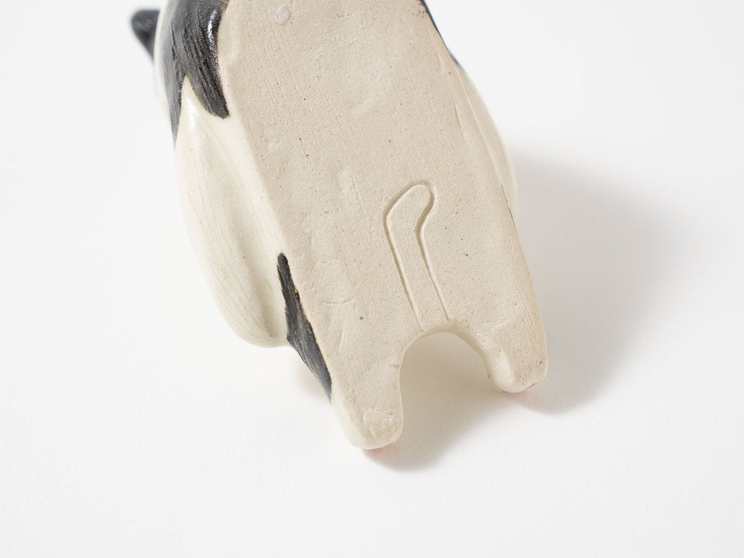 Tuxedo Cat Ladle Rest — Hand-Painted Japanese Pottery by Ryo Makita