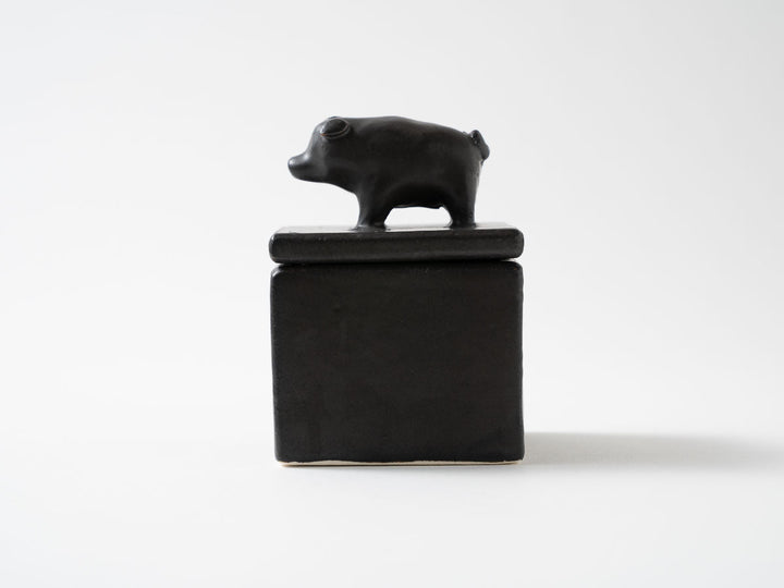 Pig Cube Object — Hand-Painted Japanese Pottery by Ryo Makita