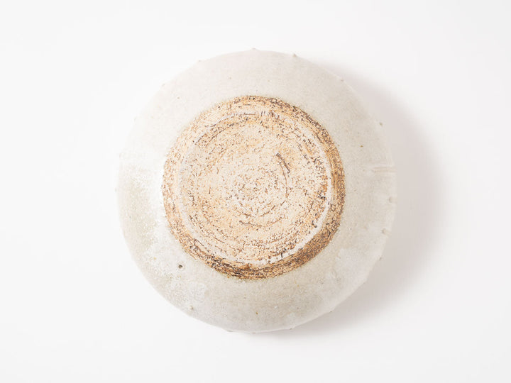Hollow Pedestal Plate M (6-Sun), White — Hand-Glazed Japanese Pottery by Jun Fujiwara