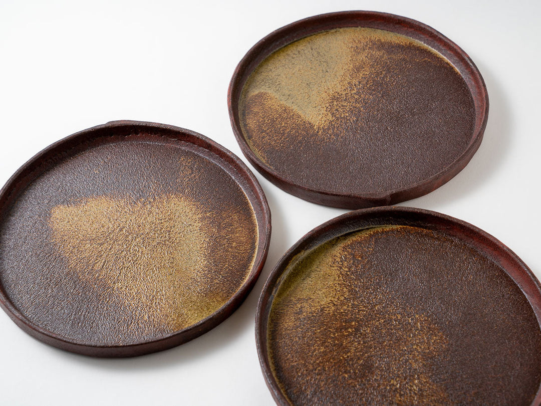 Wood Ash Glaze Rim Round Plate (8-inch) - Crafted By Taeko Kajiwara