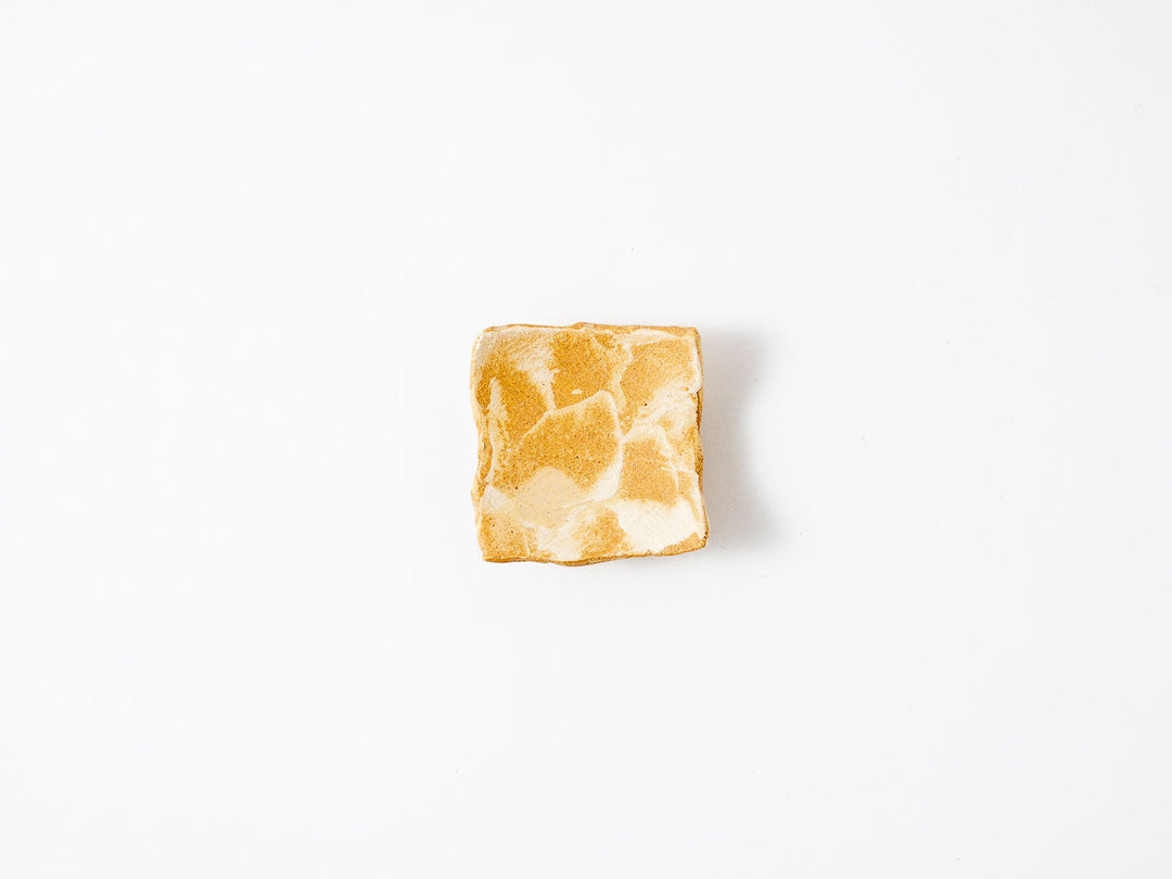 Scratched Pattern (Yellow) Square Chopstick Rest - Crafted By Taeko Kajiwara