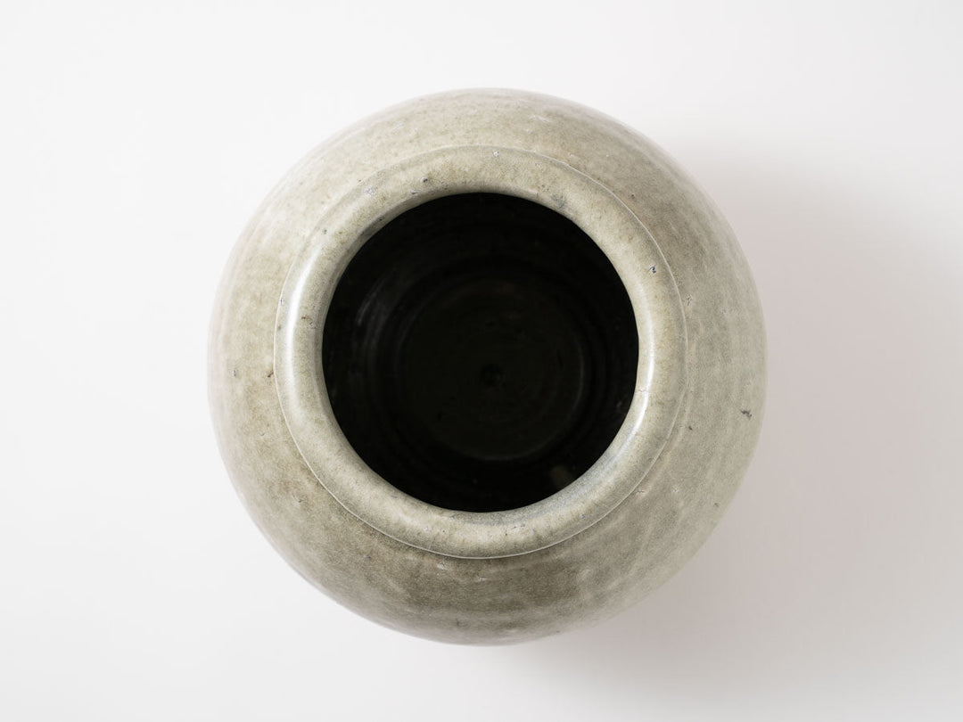 Jar — Hand-Formed Japanese Pottery by Motoyuki Tonoike
