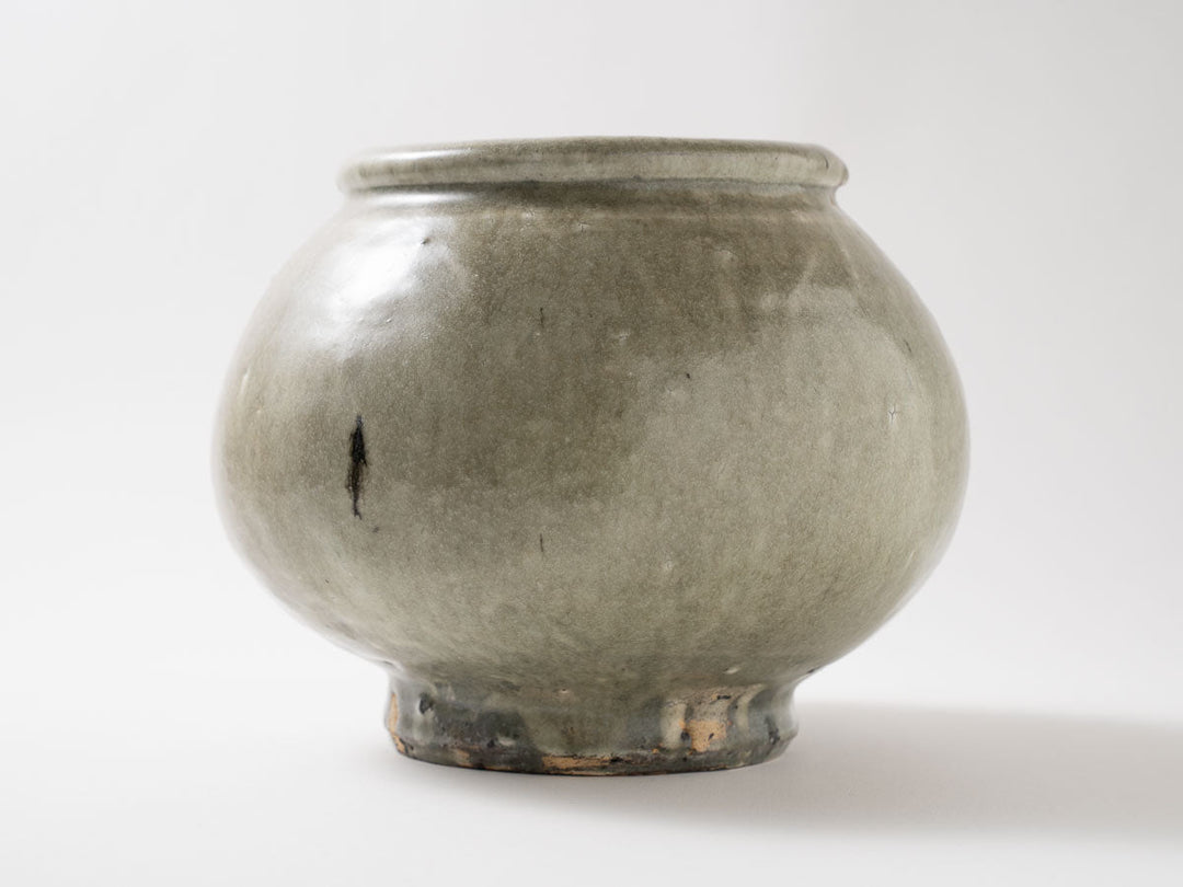 Jar — Hand-Formed Japanese Pottery by Motoyuki Tonoike