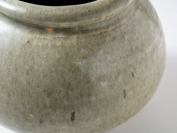 Jar — Hand-Formed Japanese Pottery by Motoyuki Tonoike