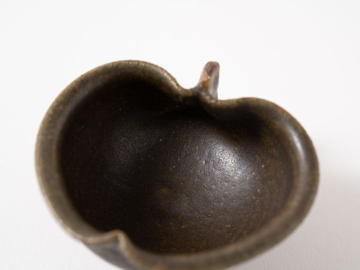 Sabi-Glazed Apple-Shaped Bowl, Small (Hime) — Hand-Glazed Japanese Pottery by Furutani Pottery