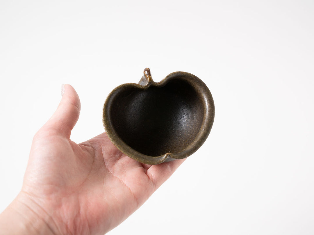 Sabi-Glazed Apple-Shaped Bowl, Small (Hime) — Hand-Glazed Japanese Pottery by Furutani Pottery