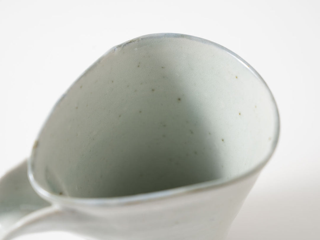 Katakuchi Spouted Bowl, White Porcelain Izumiyama Glaze Crafted By Shotaro Yokota