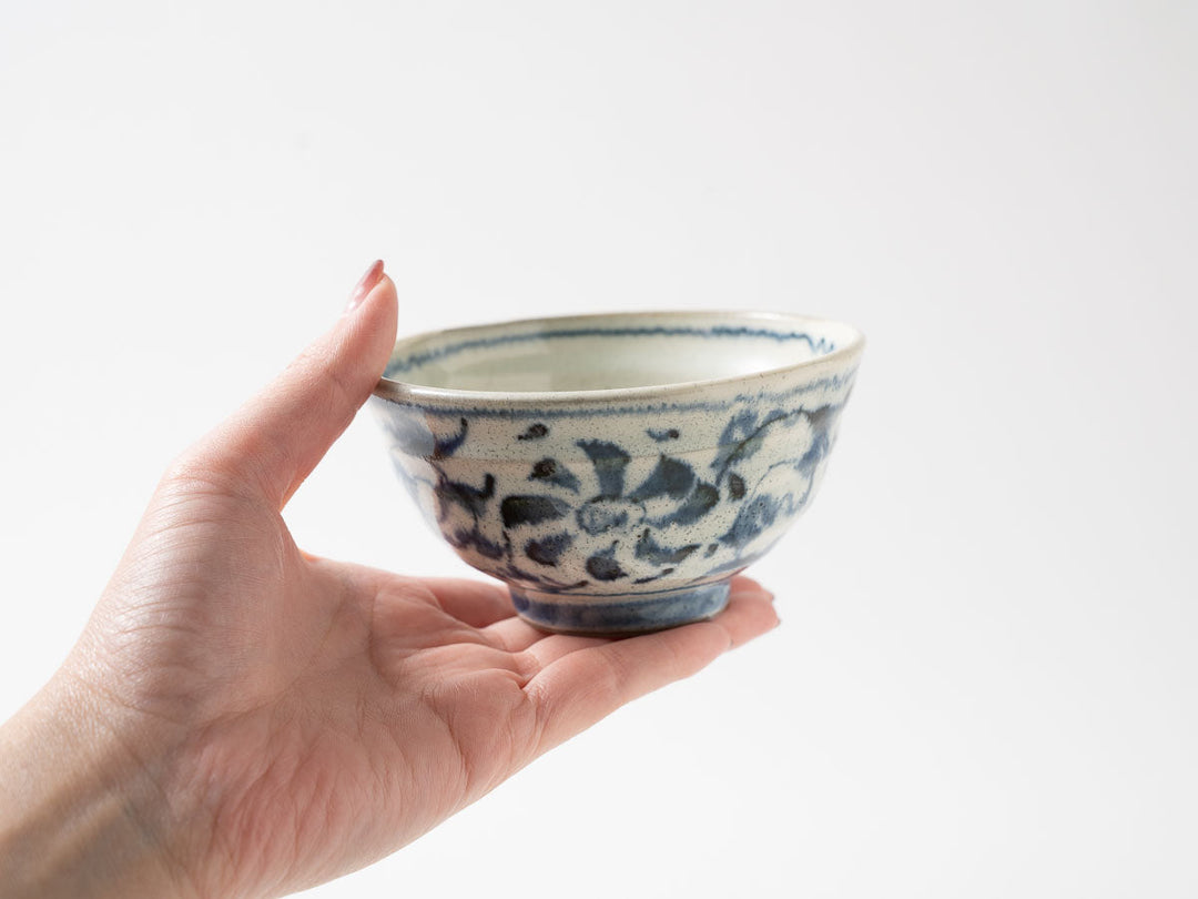 Annan Small Rice Bowl with Arabesque — Hand-Painted Japanese Porcelain by Katsuro Yokota