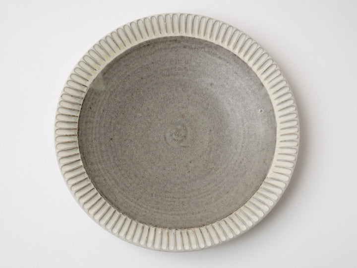 White Ribbed 8-Sun Plate - Crafted By Noriyuki Nagamine