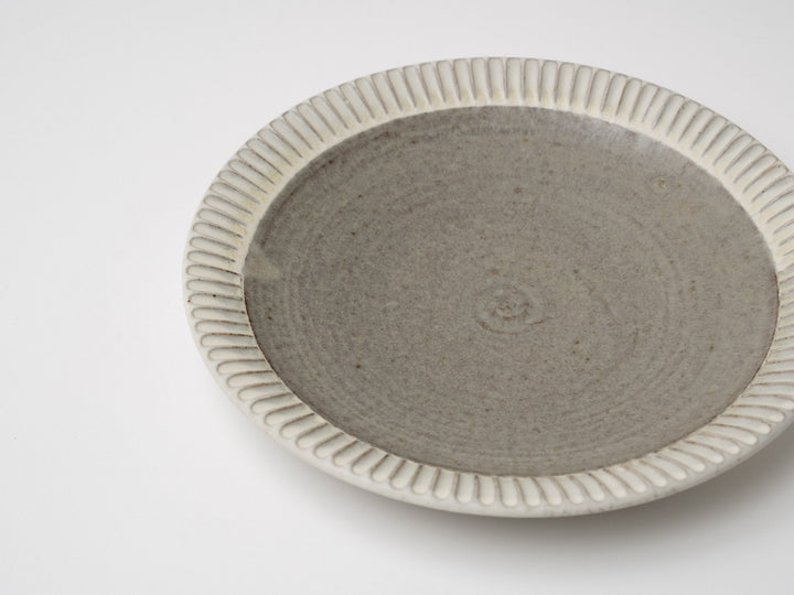 White Ribbed 8-Sun Plate - Crafted By Noriyuki Nagamine