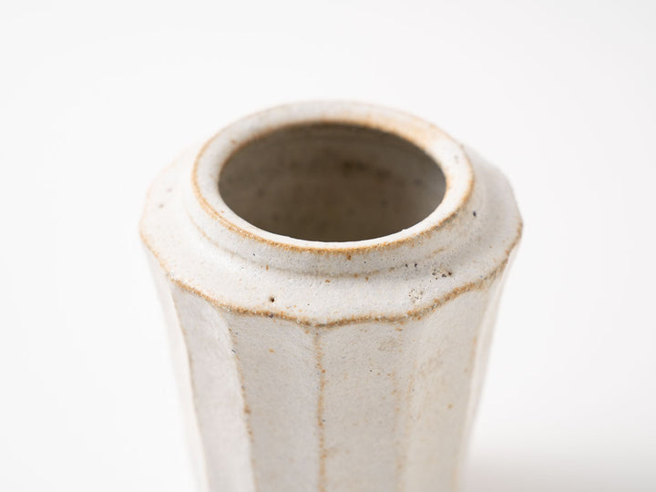 Flower Vase Medium White - Crafted By Kazuhito Yamamoto