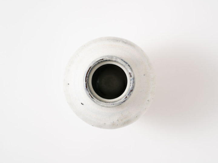 White Flower Vase - Crafted By Yuichi Hirai