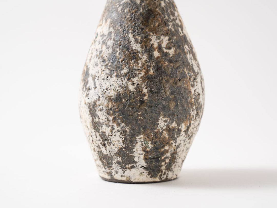 Slip-Painted Flower Vase - Crafted By Yuichi Hirai