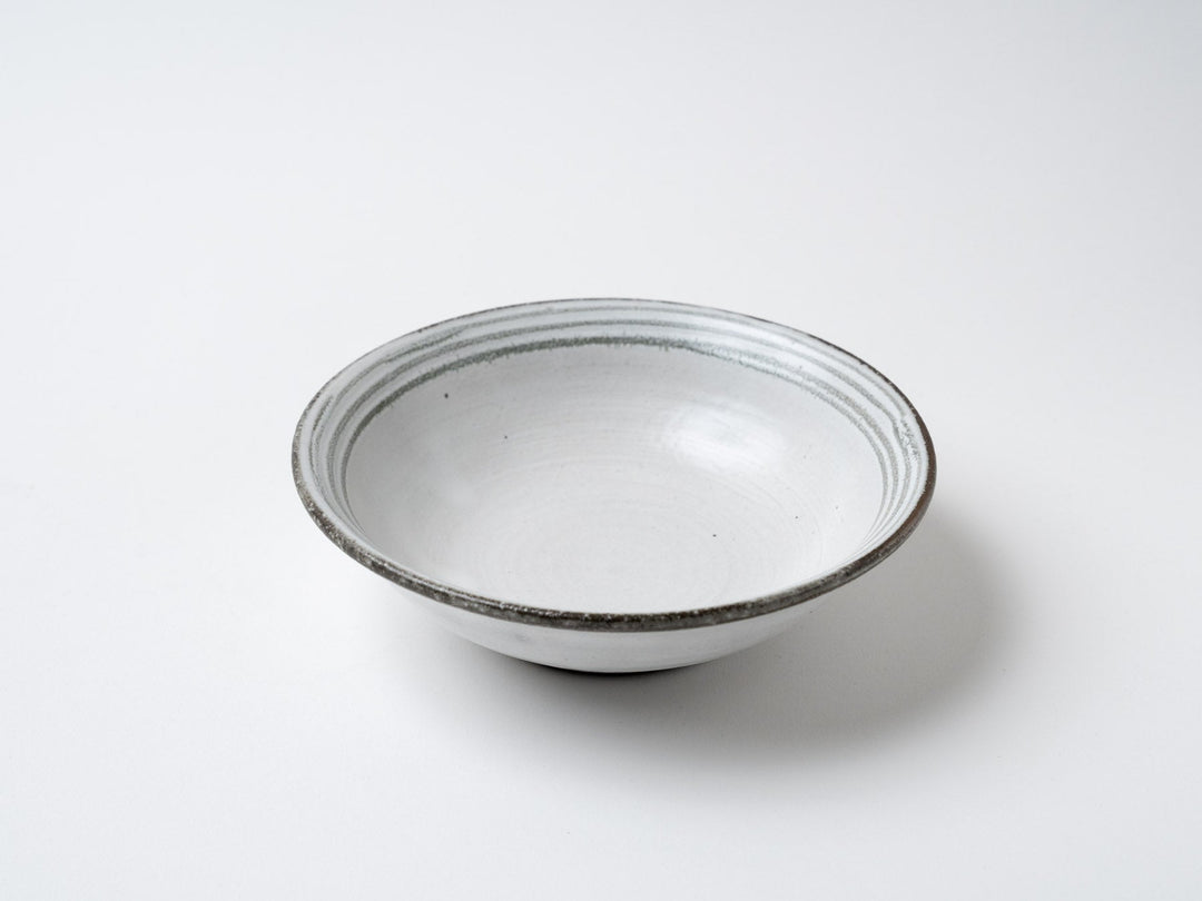 5.5-Sun Flat Pot with White Slip line Carving - Crafted By Tatsuo Otomo