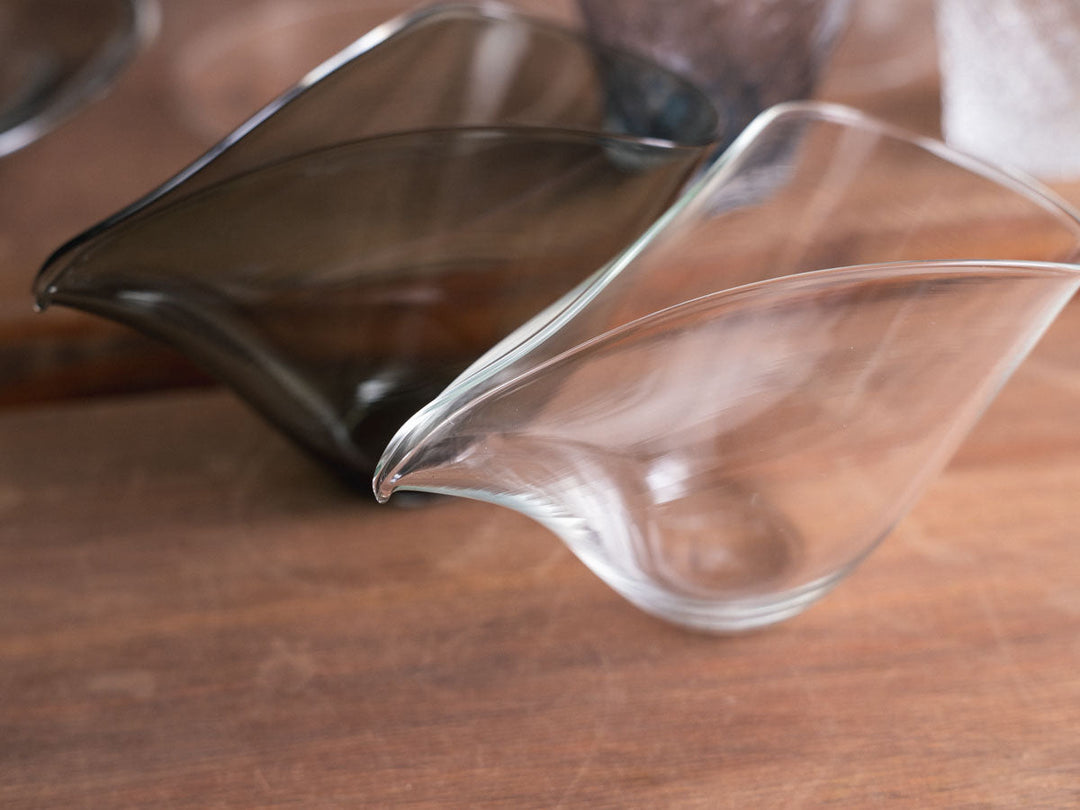Katakuchi Sake Pourer ori Clear - Crafted By Yudai Koga