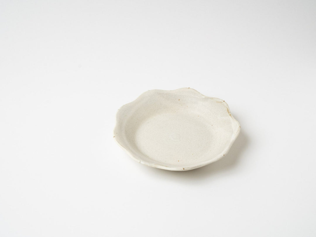 White Matte 5-Sun wave edge Plate - Crafted By Yui Higuchi