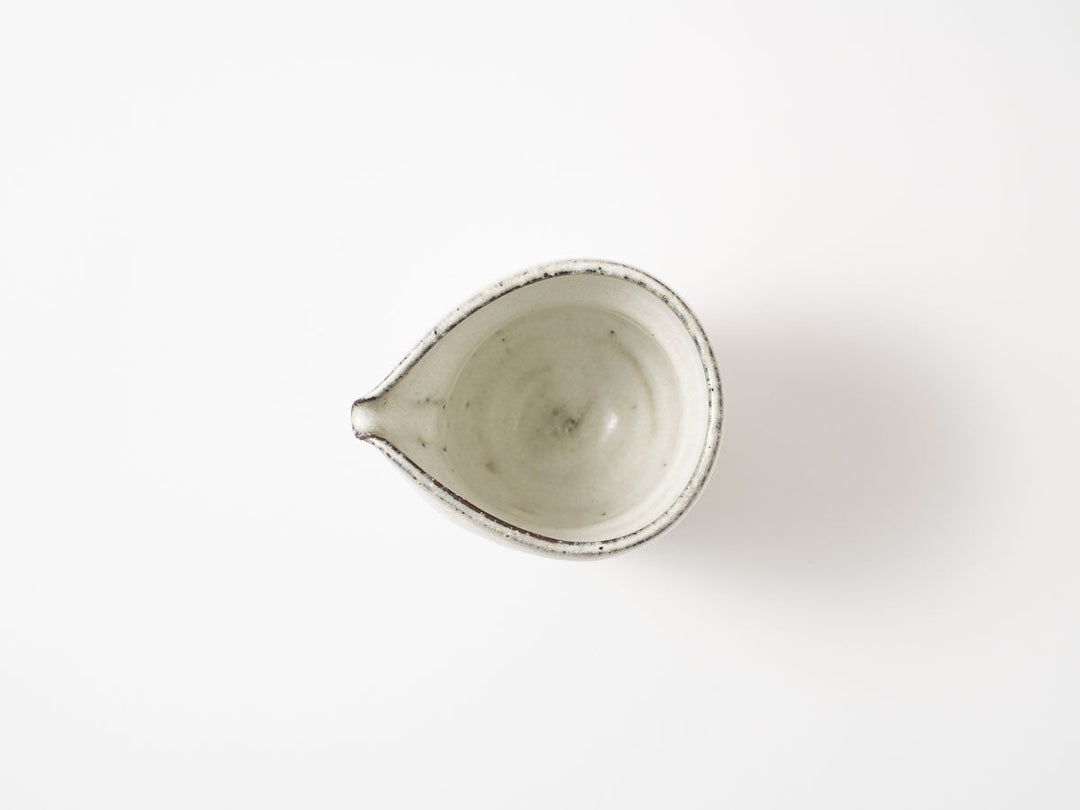 White Katakuchi Sake Pourer Crafted By Yuichi Hirai