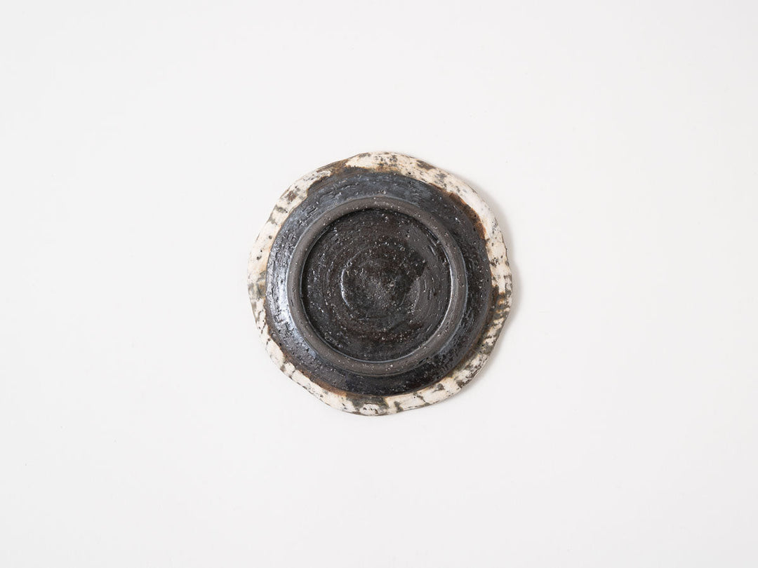 Mud Glaze Wavy Small Plate - Crafted By Yuichi Hirai