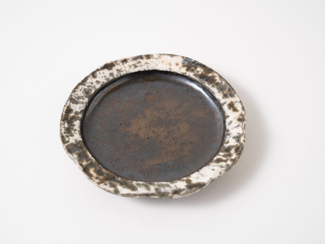 Mud Glaze Wavy Small Plate - Crafted By Yuichi Hirai