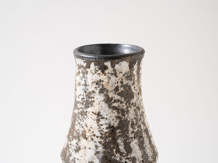 Mud Glaze Flower Vase (Large) - Crafted By Yuichi Hirai