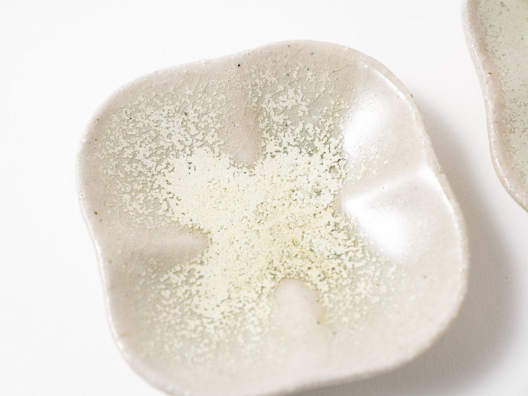Rounded Square Plate S White Matcha - Crafted By Shizuka Fujiwara