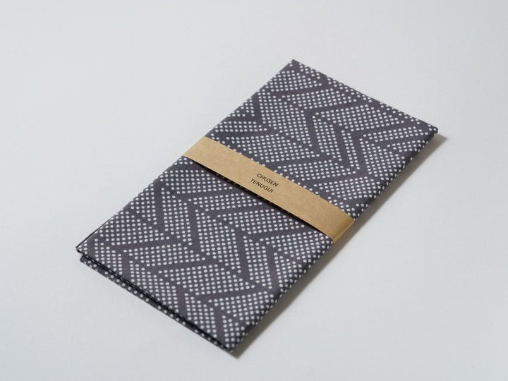Herringbone/Gray - Crafted By Atelie Rahiyo