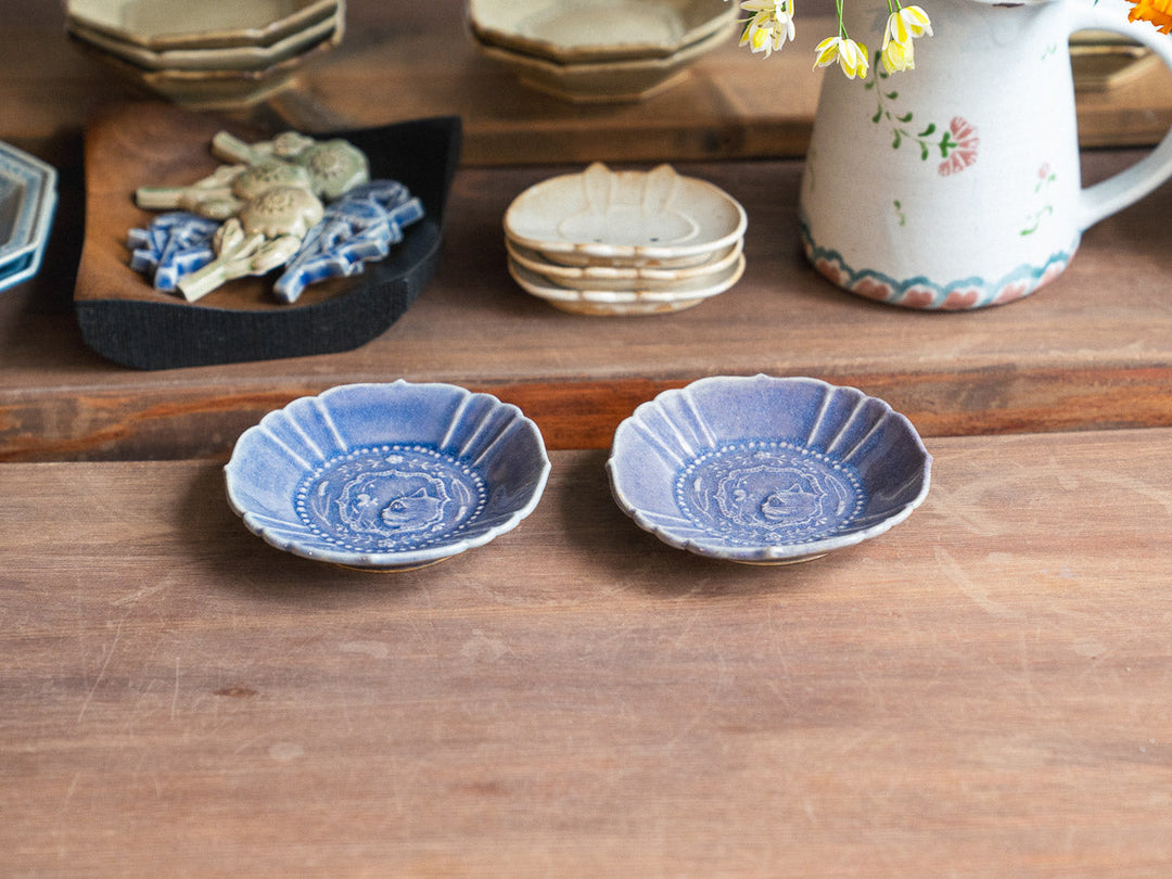 Cat Motif Flower-Rim Small Bowl - Crafted By Hitomi Yamazaki