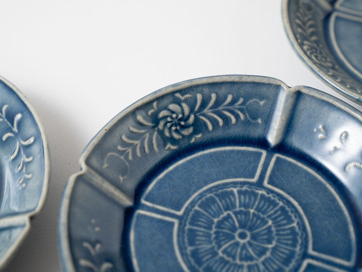 Four-Petal Motif Square Small Plate - Crafted By Hitomi Yamazaki
