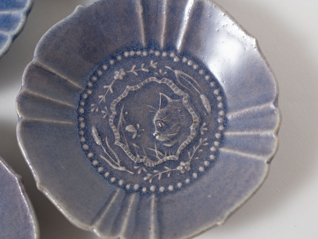 Cat Motif Flower-Rim Small Bowl - Crafted By Hitomi Yamazaki