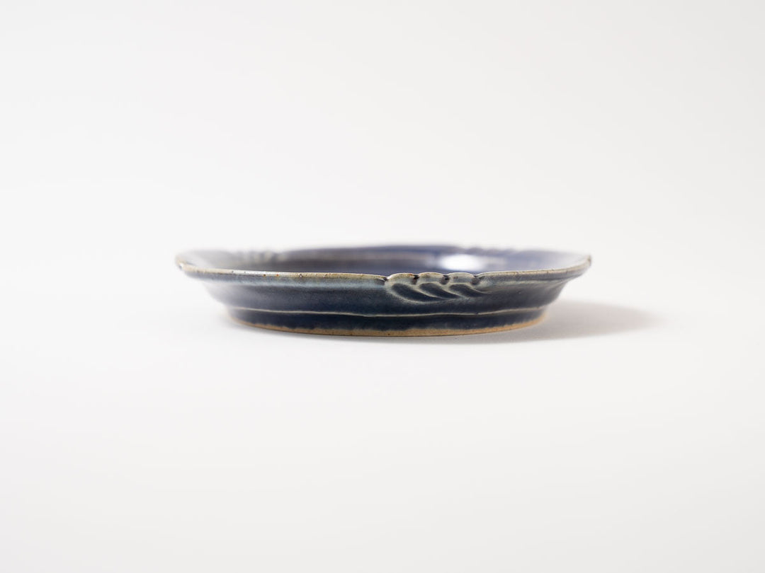 Ruffled-Rim Oval Plate, b — Hand-Painted Japanese Pottery by Hitomi Yamasaki