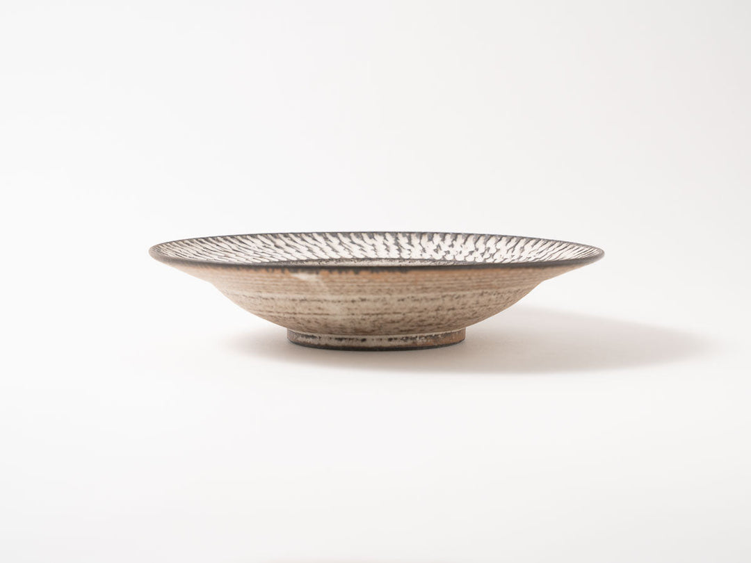 Shinogi Rim Plate (Large, White) - Crafted By Masanori Yamamoto