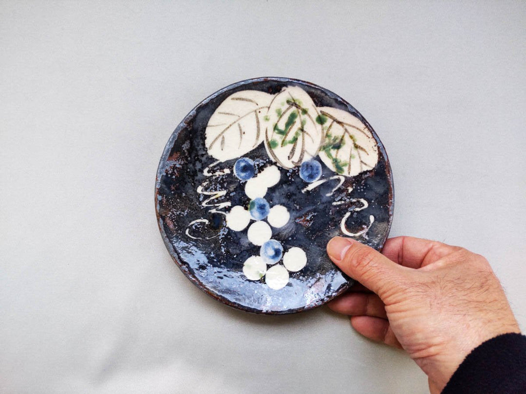 Mouse Shino Grape Pattern 5-Sun Plate - Crafted By Renji Nakagaki