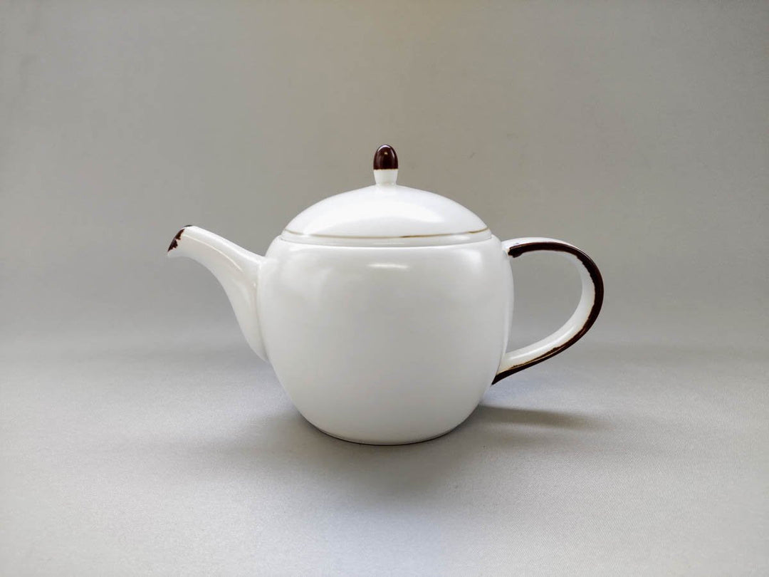 Pot Rusted Edge White Matte - Crafted By Koyo Kiln