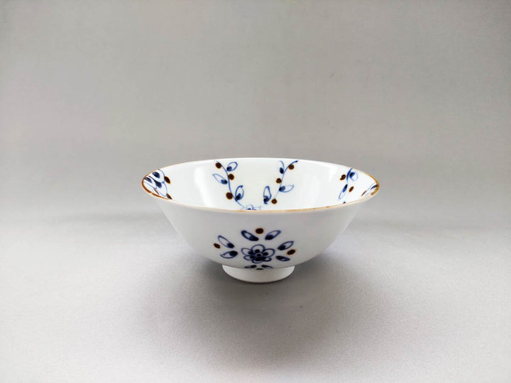 Large Vine Arabesque Rice Bowl - Crafted By Tokushichi Kiln