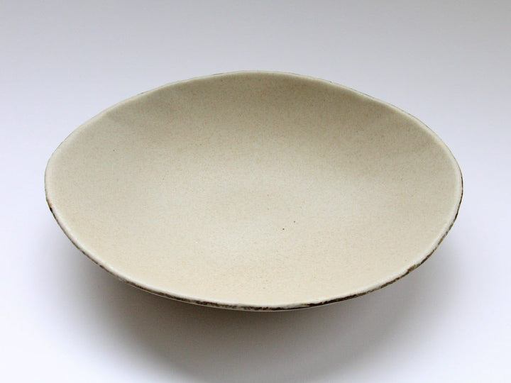 Rimsabi beige Oval Shallow Bowl - Crafted By Nobuyuki Murai
