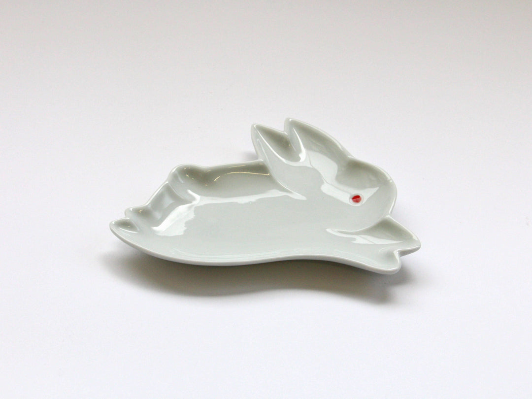 Rabbit Plate White - Crafted By Tokushichi Kiln