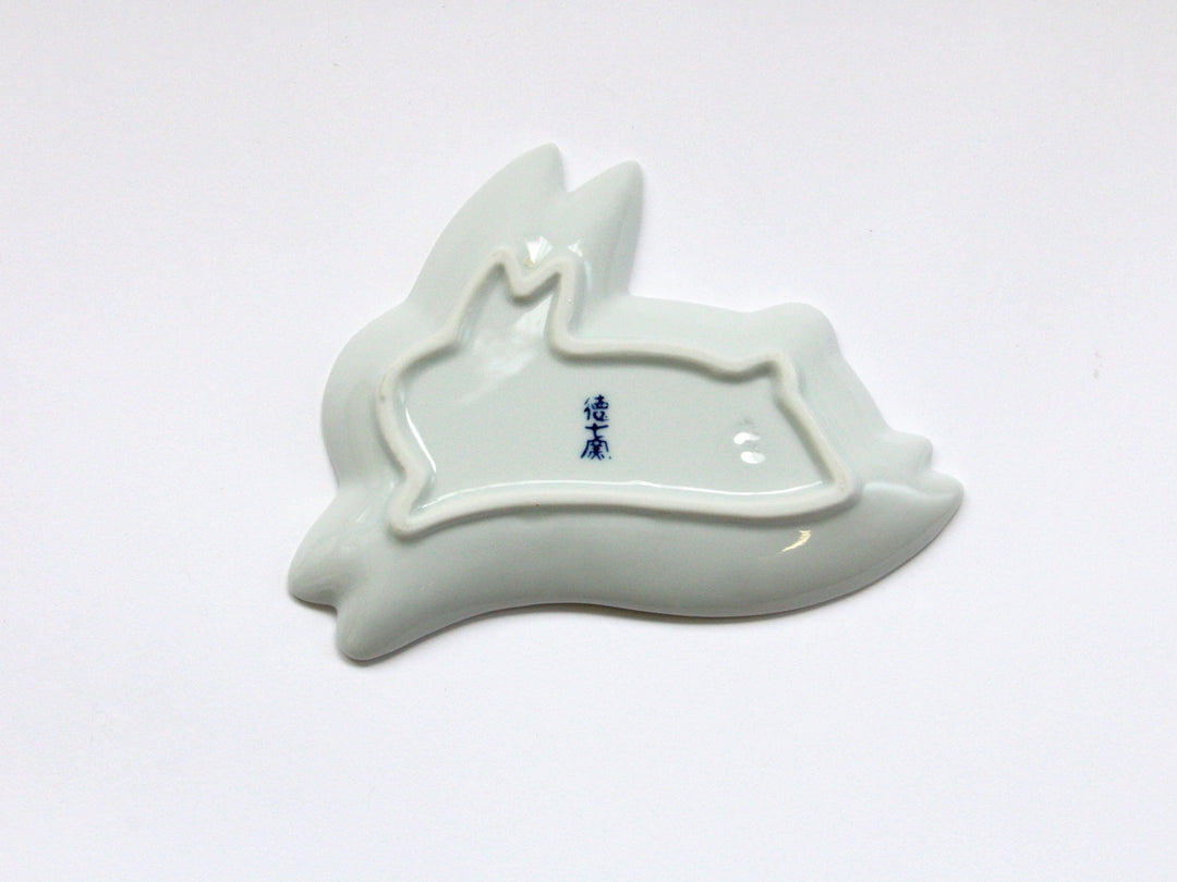 Rabbit Plate White - Crafted By Tokushichi Kiln