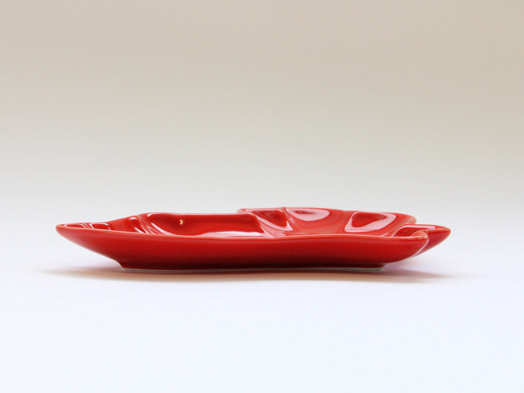 Rabbit Plate Red - Crafted By Tokushichi Kiln