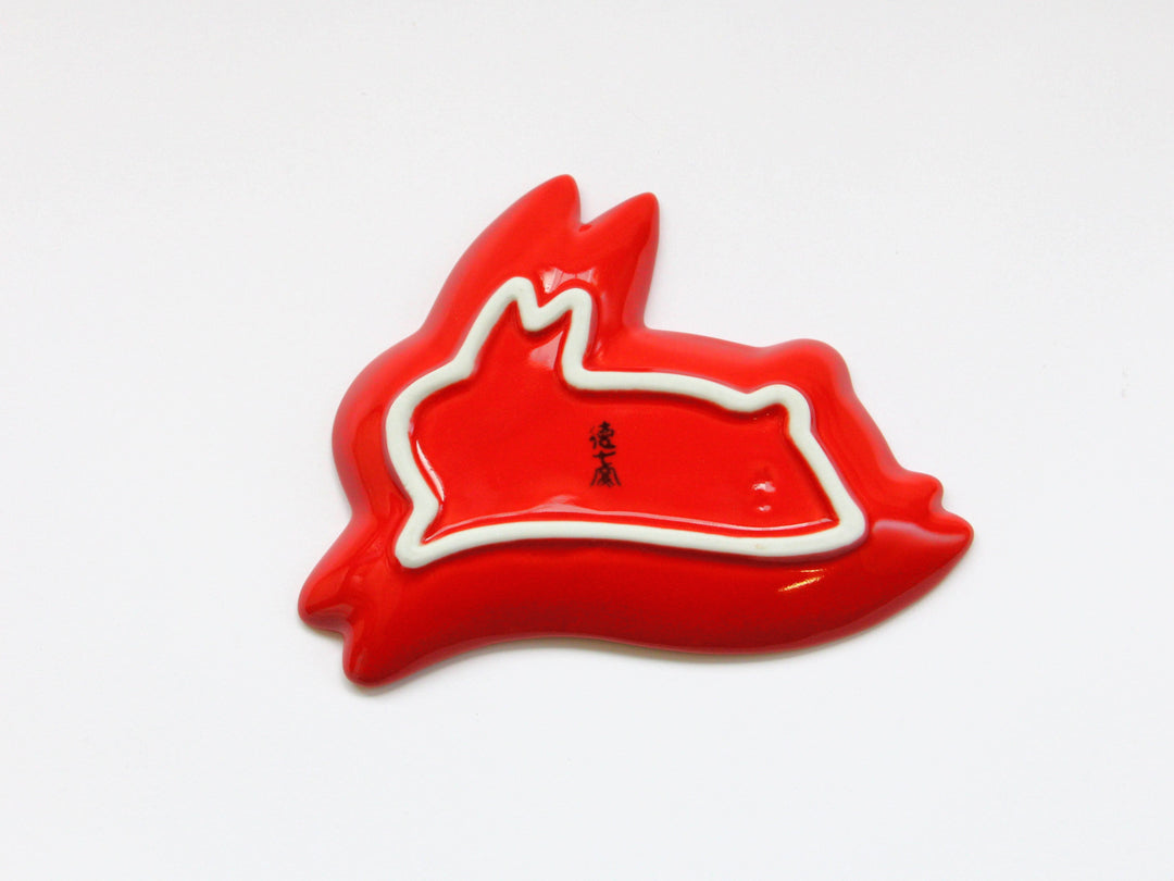 Rabbit Plate Red - Crafted By Tokushichi Kiln